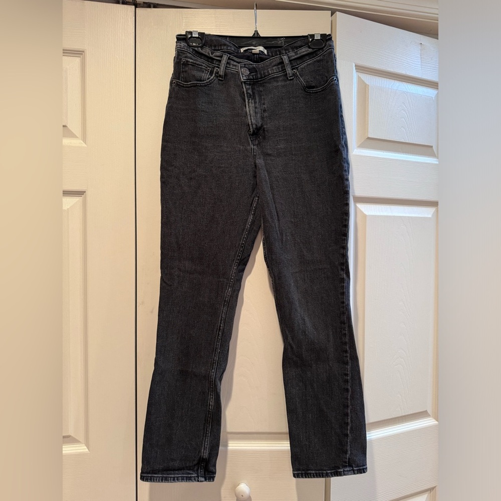 Abercrombie & Fitch The 90’s Slim Straight Ultra High Rise Curve Love Jeans
